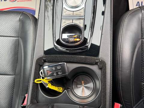 Jaguar XKR 5.0 V8 Coupe 2dr Petrol Auto Euro 5 (510 ps) - U10003533