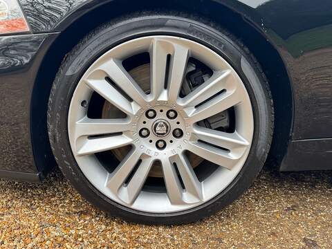 Jaguar XKR 5.0 V8 Coupe 2dr Petrol Auto Euro 5 (510 ps) - U10003533