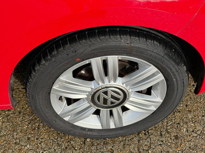 Volkswagen up! 1.0 up! beats Euro 6 (s/s) 3dr - U10003538