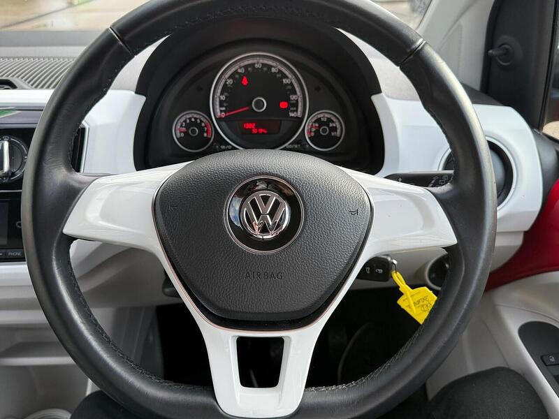 Volkswagen up! 1.0 up! beats Euro 6 (s/s) 3dr - U10003538