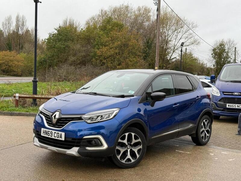 Renault Captur 0.9 TCe ENERGY GT Line SUV 5dr Petrol Euro 6 (s/s) (90 ps) - U10003542