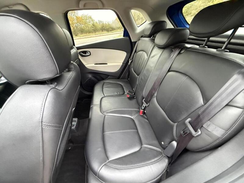 Renault Captur 0.9 TCe ENERGY GT Line SUV 5dr Petrol Euro 6 (s/s) (90 ps) - U10003542