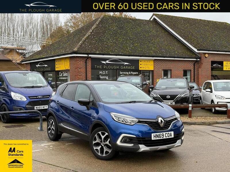 Renault Captur 0.9 TCe ENERGY GT Line SUV 5dr Petrol Euro 6 (s/s) (90 ps) - U10003542