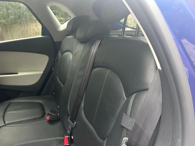 Renault Captur 0.9 TCe ENERGY GT Line SUV 5dr Petrol Euro 6 (s/s) (90 ps) - U10003542