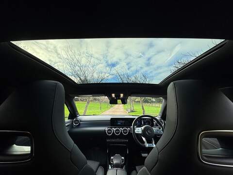 Mercedes-Benz A Class 2.0 A35 AMG (Premium Plus) SpdS DCT 4MATIC Euro 6 (s/s) 5dr - U10003543