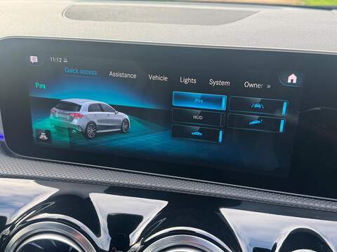 Mercedes-Benz A Class 2.0 A35 AMG (Premium Plus) SpdS DCT 4MATIC Euro 6 (s/s) 5dr - U10003543