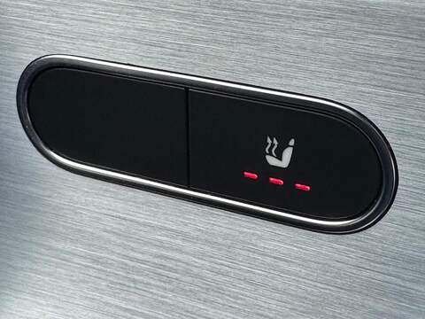 Mercedes-Benz A Class 2.0 A35 AMG (Premium Plus) SpdS DCT 4MATIC Euro 6 (s/s) 5dr - U10003543