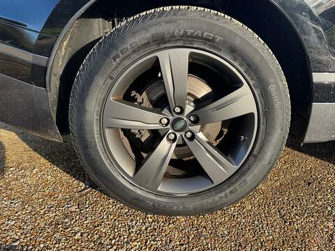 Land Rover Range Rover Velar 2.0 P250 R-Dynamic S SUV 5dr Petrol Auto 4WD Euro 6 (s/s) (250 ps) - U10003544