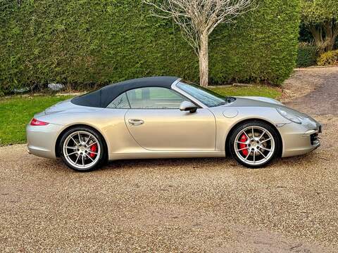 Porsche 911 3.8 991 Carrera S Convertible 2dr Petrol PDK Euro 5 (s/s) (400 ps) - U10003545
