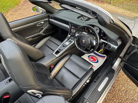 Porsche 911 3.8 991 Carrera S Convertible 2dr Petrol PDK Euro 5 (s/s) (400 ps) - U10003545