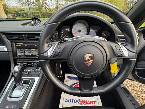 Porsche 911 3.8 991 Carrera S Convertible 2dr Petrol PDK Euro 5 (s/s) (400 ps) - U10003545