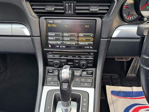 Porsche 911 3.8 991 Carrera S Convertible 2dr Petrol PDK Euro 5 (s/s) (400 ps) - U10003545