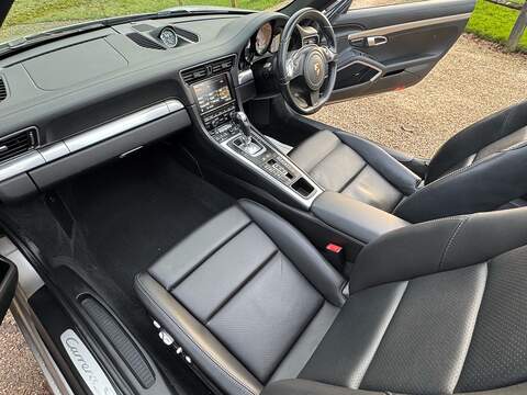 Porsche 911 3.8 991 Carrera S Convertible 2dr Petrol PDK Euro 5 (s/s) (400 ps) - U10003545