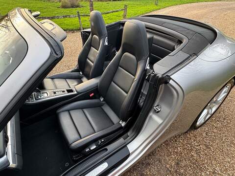 Porsche 911 3.8 991 Carrera S Convertible 2dr Petrol PDK Euro 5 (s/s) (400 ps) - U10003545