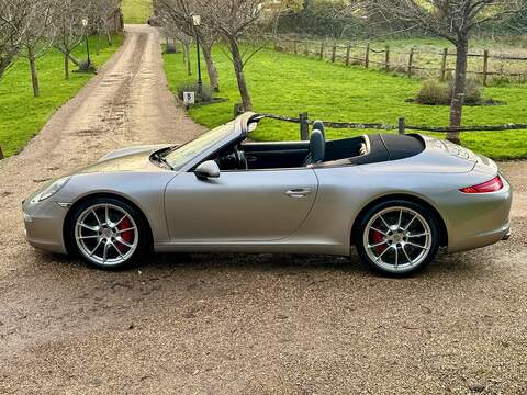 Porsche 911 3.8 991 Carrera S Convertible 2dr Petrol PDK Euro 5 (s/s) (400 ps) - U10003545