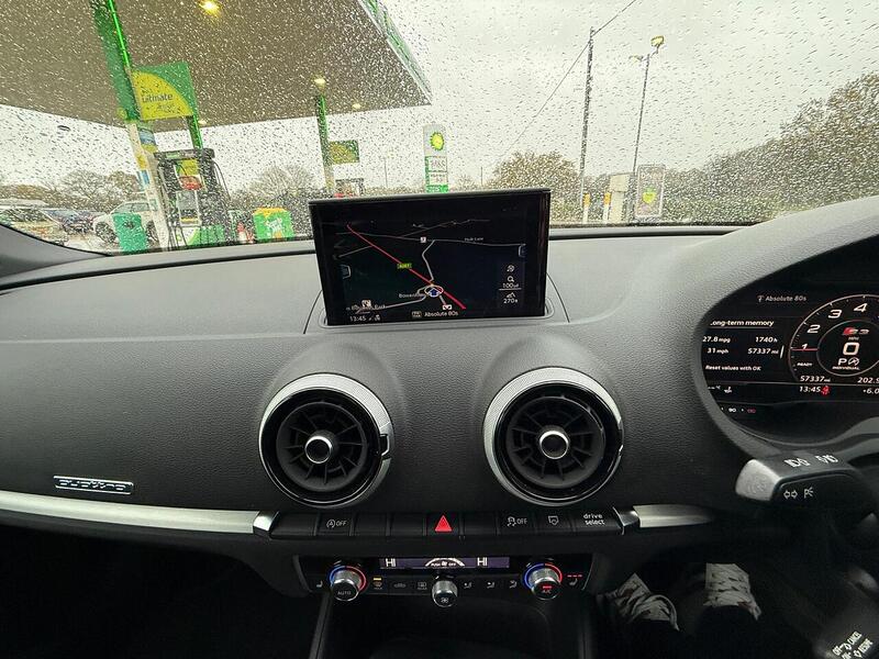 Audi S3 2.0 TFSI Cabriolet 2dr Petrol S Tronic quattro Euro 6 (s/s) (300 ps) - U10003547