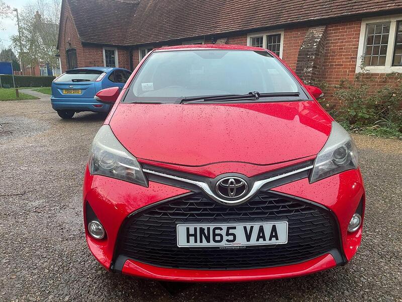 Toyota Yaris 1.33 Dual VVT-i Sport Hatchback 5dr Petrol Manual Euro 5 Euro 5 (99 ps) - U10003549