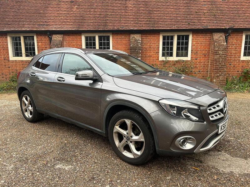 Mercedes-Benz GLA 2.1 GLA200d Sport Euro 6 (s/s) 5dr - U10003550