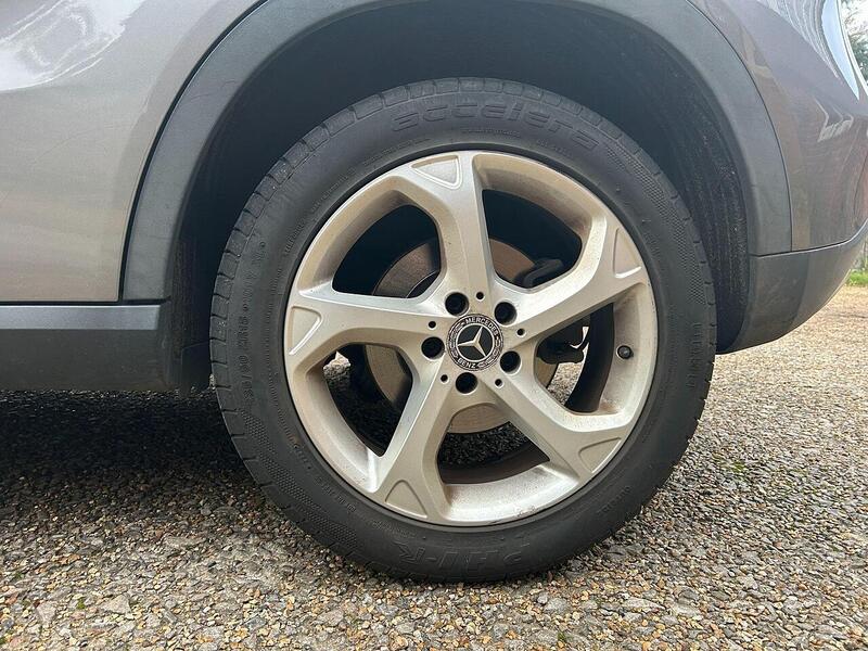 Mercedes-Benz GLA 2.1 GLA200d Sport Euro 6 (s/s) 5dr - U10003550