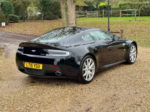 Aston Martin Vantage 4.7 V8 Coupe 2dr Petrol Sportshift II Euro 6 (420 bhp) - U10003555