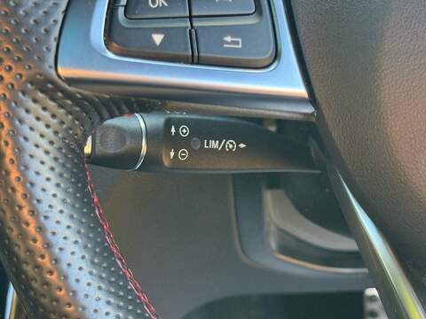 Mercedes-Benz C Class 3.0 C43 V6 AMG (Premium) Coupe 2dr Petrol G-Tronic+ 4MATIC Euro 6 (s/s) (367 ps) - U10003556