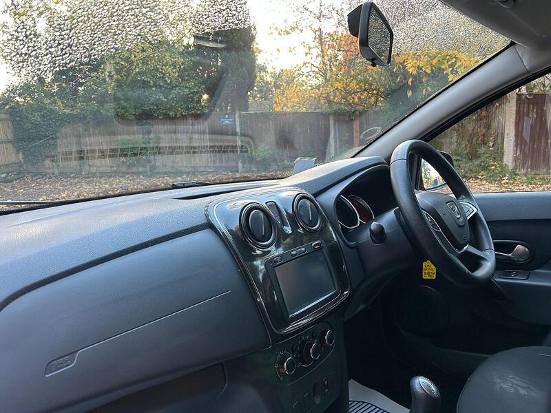 Dacia Sandero 0.9 TCe Laureate Euro 6 (s/s) 5dr - U10003562