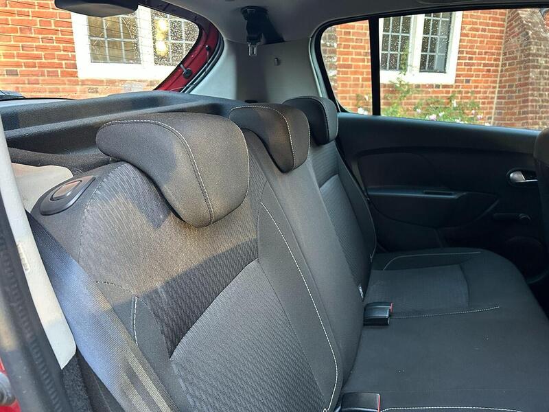 Dacia Sandero 0.9 TCe Laureate Euro 6 (s/s) 5dr - U10003562