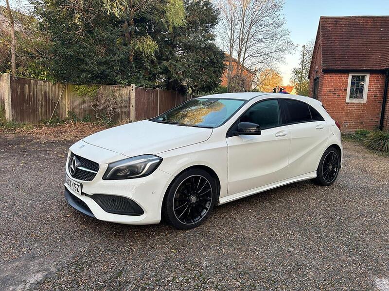 Mercedes-Benz A Class 2.1 A200d AMG Line (Premium) 7G-DCT Euro 6 (s/s) 5dr - U10003563