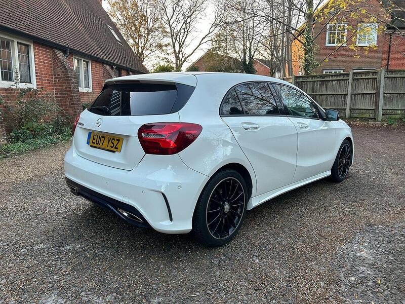Mercedes-Benz A Class 2.1 A200d AMG Line (Premium) 7G-DCT Euro 6 (s/s) 5dr - U10003563