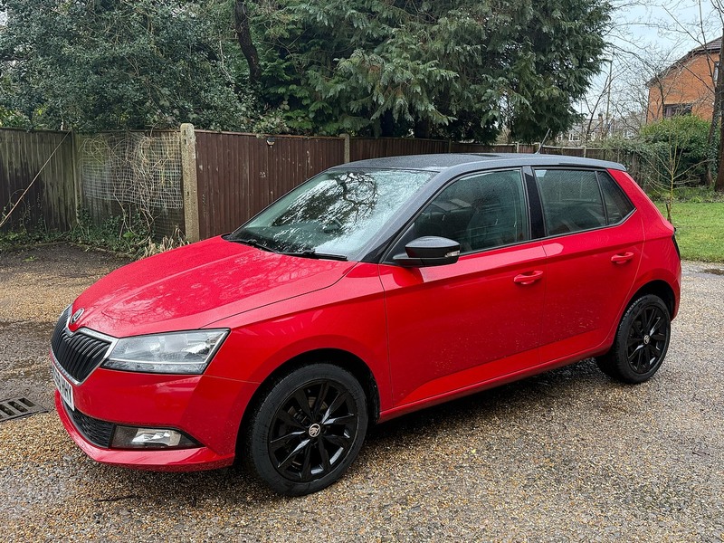 Skoda Fabia 1.0 Colour Edition Hatchback 5dr Petrol Manual Euro 6 (s/s) (75 ps) - U10003568