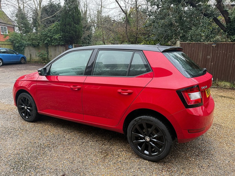 Skoda Fabia 1.0 Colour Edition Hatchback 5dr Petrol Manual Euro 6 (s/s) (75 ps) - U10003568