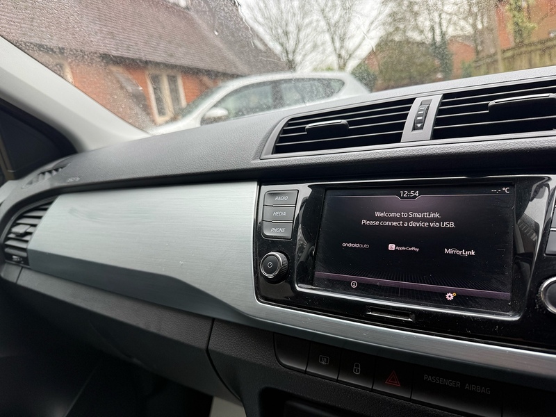 Skoda Fabia 1.0 Colour Edition Hatchback 5dr Petrol Manual Euro 6 (s/s) (75 ps) - U10003568