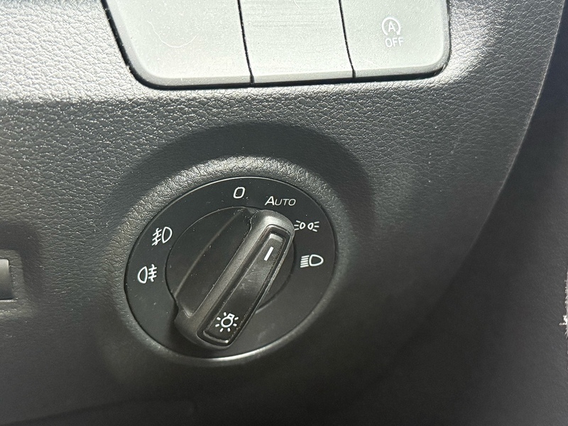 Skoda Fabia 1.0 Colour Edition Hatchback 5dr Petrol Manual Euro 6 (s/s) (75 ps) - U10003568