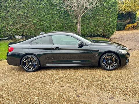 BMW M4 3.0 BiTurbo Coupe 2dr Petrol DCT Euro 6 (s/s) (431 ps) - U10003569