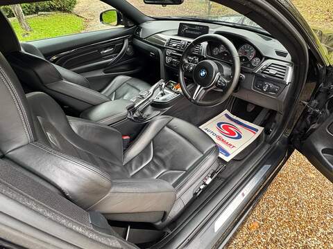BMW M4 3.0 BiTurbo Coupe 2dr Petrol DCT Euro 6 (s/s) (431 ps) - U10003569