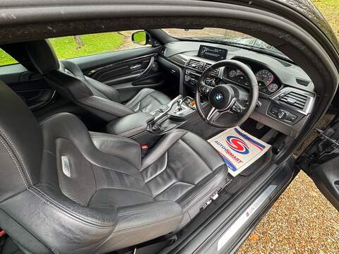 BMW M4 3.0 BiTurbo Coupe 2dr Petrol DCT Euro 6 (s/s) (431 ps) - U10003569