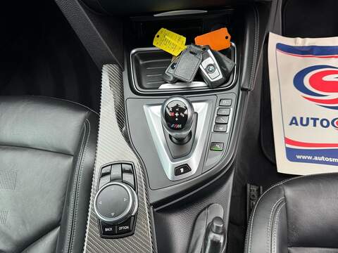 BMW M4 3.0 BiTurbo Coupe 2dr Petrol DCT Euro 6 (s/s) (431 ps) - U10003569