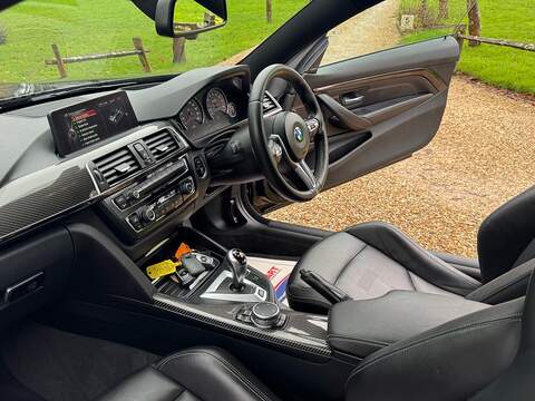 BMW M4 3.0 BiTurbo Coupe 2dr Petrol DCT Euro 6 (s/s) (431 ps) - U10003569