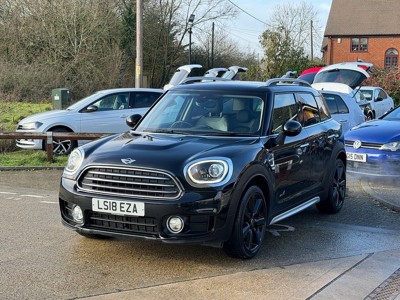 MINI Countryman 1.5 Cooper SUV 5dr Petrol Auto 6Spd ALL4 Euro 6 (s/s) (136 ps) - U10003570
