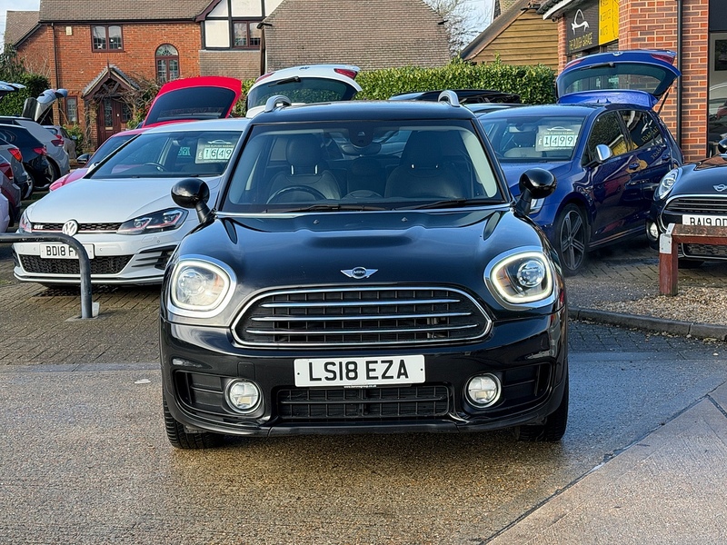 MINI Countryman 1.5 Cooper SUV 5dr Petrol Auto 6Spd ALL4 Euro 6 (s/s) (136 ps) - U10003570