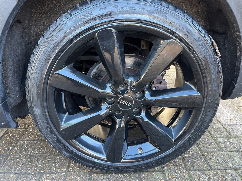 MINI Countryman 1.5 Cooper SUV 5dr Petrol Auto 6Spd ALL4 Euro 6 (s/s) (136 ps) - U10003570