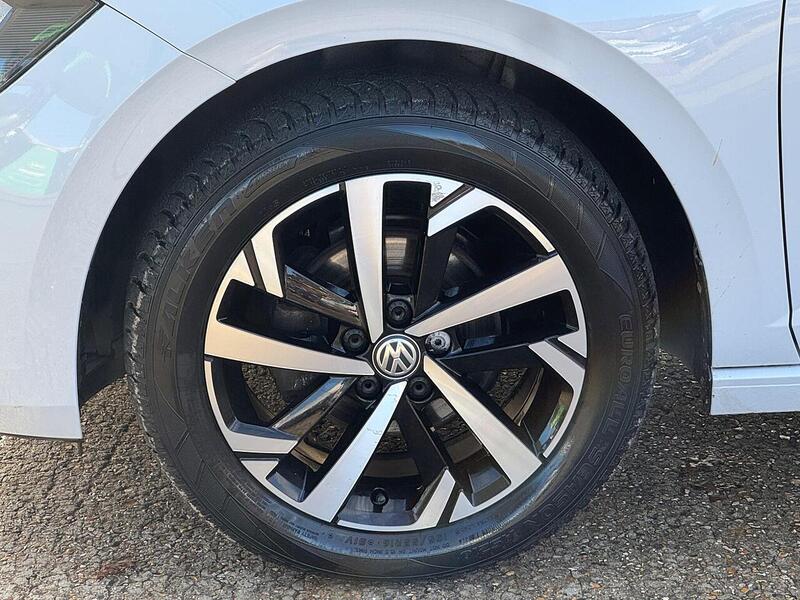 Volkswagen Polo Polo beats Hatchback 0 Manual Petrol - U10003571