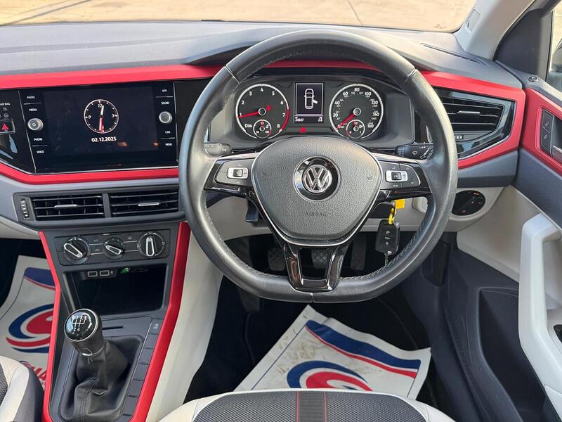 Volkswagen Polo Polo beats Hatchback 0 Manual Petrol - U10003571
