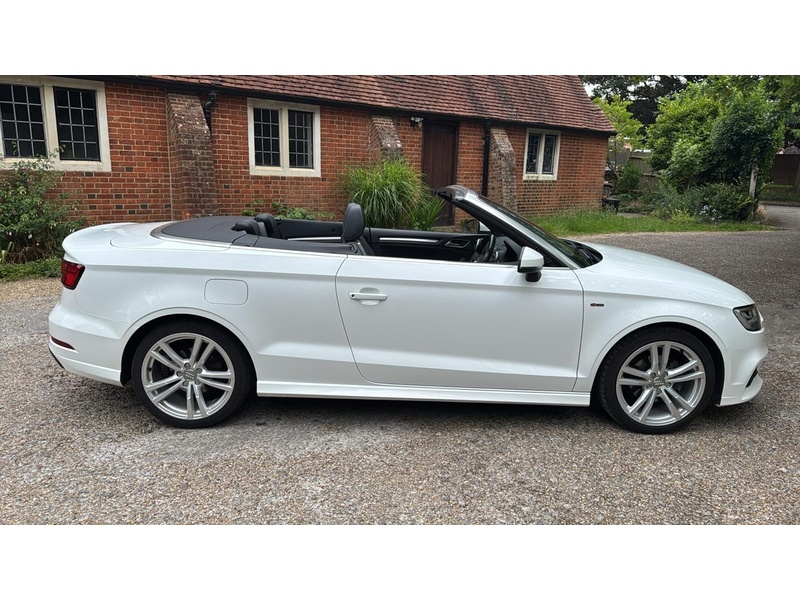 Audi A3 Cabriolet 1.6 TDI S line Euro 6 (s/s) 2dr - U10003573