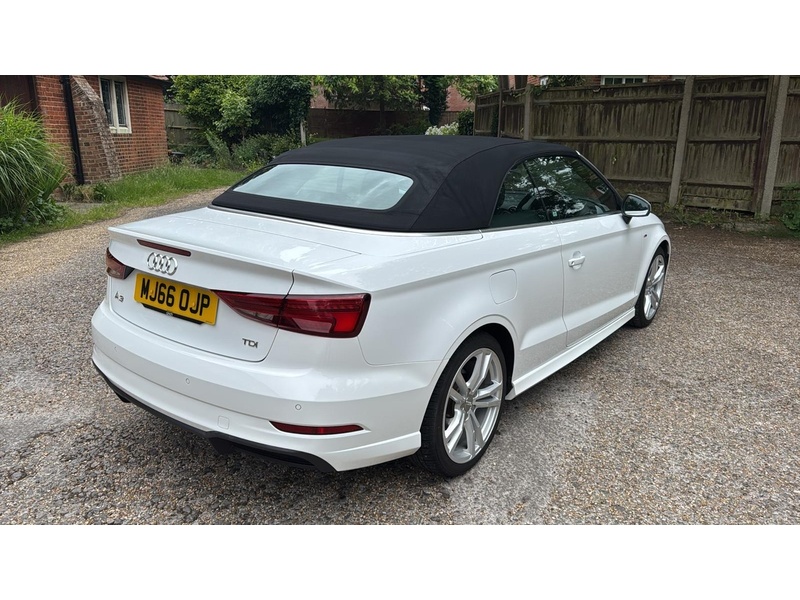 Audi A3 Cabriolet 1.6 TDI S line Euro 6 (s/s) 2dr - U10003573