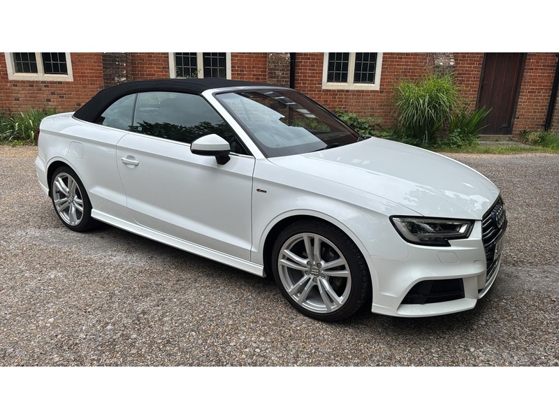 Audi A3 Cabriolet 1.6 TDI S line Euro 6 (s/s) 2dr - U10003573