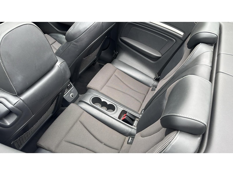 Audi A3 Cabriolet 1.6 TDI S line Euro 6 (s/s) 2dr - U10003573