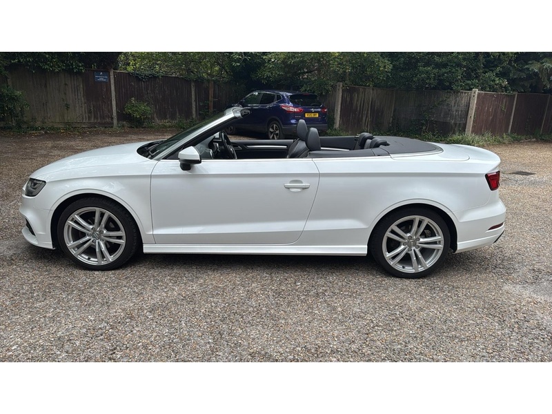 Audi A3 Cabriolet 1.6 TDI S line Euro 6 (s/s) 2dr - U10003573