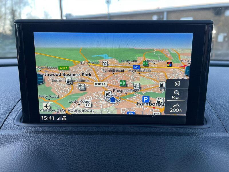 Audi A3 Cabriolet 1.6 TDI S line Euro 6 (s/s) 2dr - U10003573