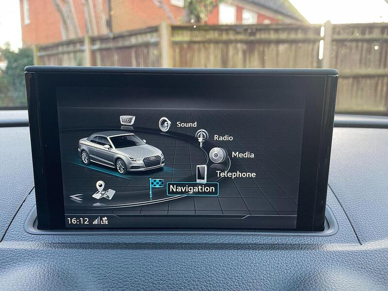 Audi A3 Cabriolet 1.6 TDI S line Euro 6 (s/s) 2dr - U10003573